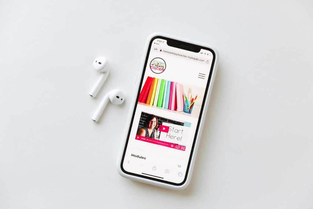 Writing masterclass on app on iPhone with AirPods. 